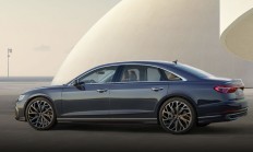 奥迪A8去年销量大跌26.3%，换代车型何时问世、何种动力仍待决定