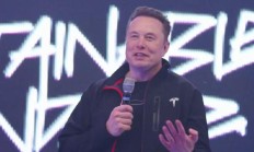 马斯克：AI 将像超音速海啸一样，迅速取代数字导向型办公室工作