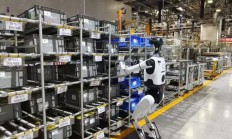 北京人形机器人创新中心与拜耳签约，探索具身智能进入医药产线