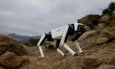 蓝思科技：获 1 万台越疆四足机器狗订单